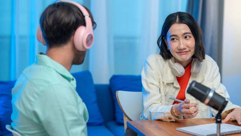 对谈越来越多,我们真的因此更接近他人了吗?